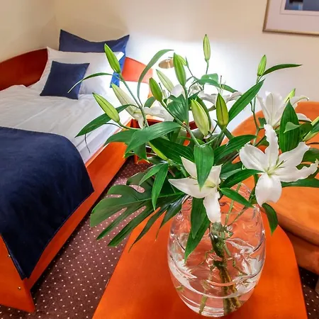 ホテル Royal グリヴィツェ