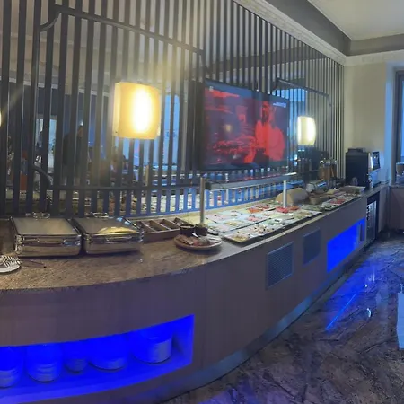 Hotel Royal