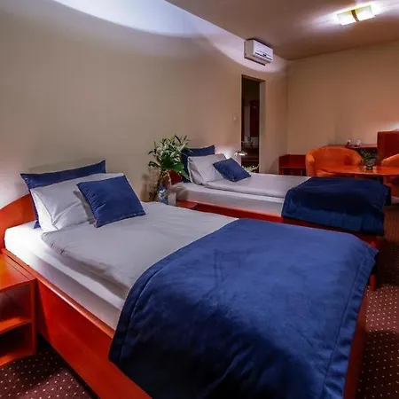 Hotel Royal 3*
