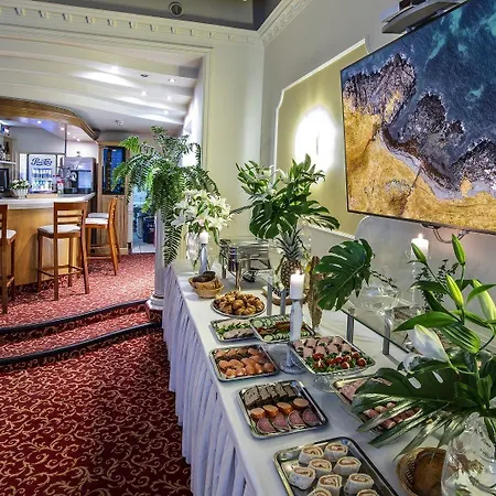 Royal 3* Gliwice