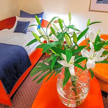 Royal Hotel 3*