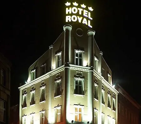Royal ホテル