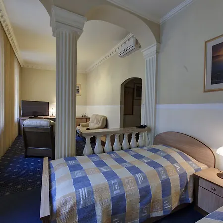 Royal ホテル グリヴィツェ